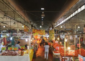 Piden que locatarios de mercados públicos de la CDMX se les reduzcan impuestos por competencia desleal con tianguis
