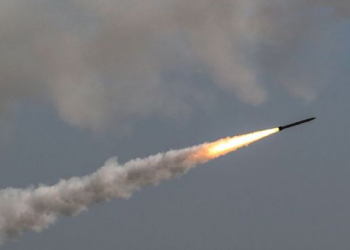 EU y Corea del Sur lanzan 8 misiles en respuesta a test norcoreano