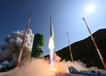 Corea del Sur lanza con éxito el cohete espacial Nuri