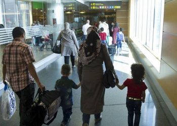 1.4 millones de refugiados esperan ser reubicados en terceros países en 2022