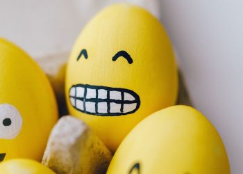 La felicidad depende del estado de vida, no de un día del año: González Oscoy