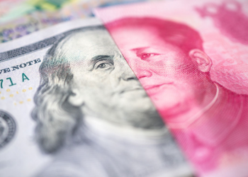 El yen sigue devaluándose y toca nuevo mínimo en más de 20 años con respecto al dólar