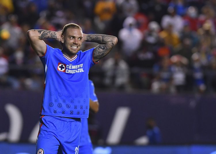 Carlos Rotondi of Cruz Azul during the game Atletico San Luis vs Cruz Azul, corresponding Round 05 the Torneo Apertura 2022 of the Liga BBVA MX at Alfonso Lastras Stadium, on July 26, 2022.



Carlos Rotondi de Cruz Azul durante el partido Atletico San Luis vs Cruz Azul, correspondiente a la Jornada 05 del Torneo Apertura 2022 de la Liga BBVA MX en el Estadio Alfonso Lastras, el 26 de julio de 2022.