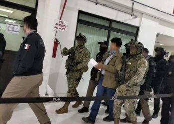 Trasladan a Caro Quintero a Almoloya