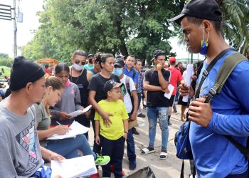 Migrantes piden protección a la Comisión de Derechos Humanos