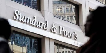 S&P ratifica la calificación BBB de México pero mejora perspectiva a estable