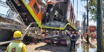 Informe sobre línea 12 del metro confronta a comisionados del INFOCDMX