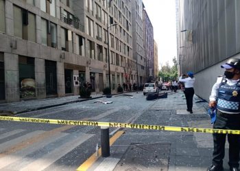 Explosión en edificio del Centro de la CDMX deja varios heridos