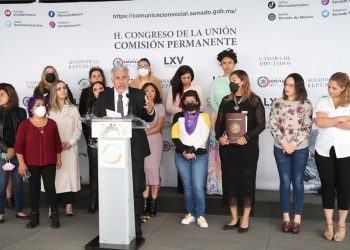 Impulsan colectivos y José Narro Céspedes reformas para enfrentar violencia contra mujeres en CDMX
