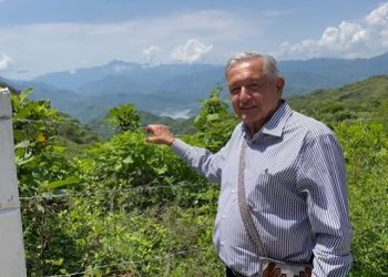 Patriotismo y soberanía no se negocian, asegura López Obrador tras quejas de Estados Unidos y Canadá