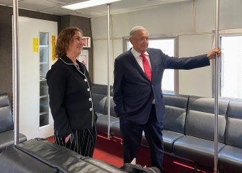 A los migrantes, mañana los defenderé como siempre, López Obrador previo a su reunión con Biden