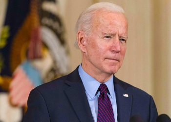 Biden atribuye el frenazo económico a las acciones de la Fed contra inflación