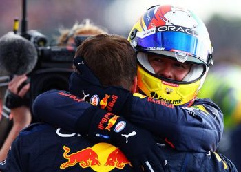 Sergio Pérez hace un carrerón, al ser último y conquistar el segundo lugar  en Silverstone