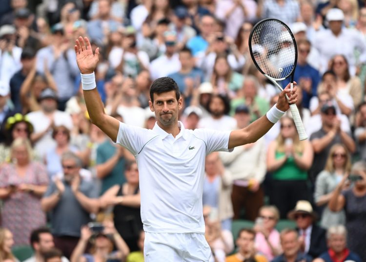 Wimbledon (United Kingdom), 01/07/2022.- Novak Djokovic of Serbia celebrates after winning the men's third round match against Miomir Kecmanovic of Serbia at the Wimbledon Championships, in Wimbledon, Britain, 01 July 2022. (Tenis, Reino Unido) EFE/EPA/NEIL HALL EDITORIAL USE ONLY