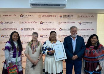 La mujer indígena Wixárica, Claudia Morales Reza asume el Conapred