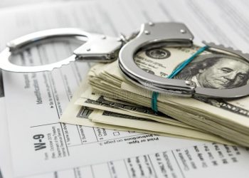 Julio A Millán: Impuesto de la delincuencia