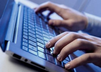 Aunque mejora la conectividad a través del internet, todavía hay diversas brechas que se deben cerrar: INEGI