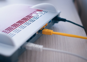 En México, 24.3 millones de hogares tienen conexión a internet, que representa el 63.4%