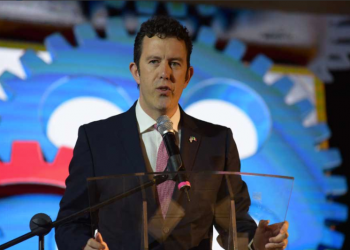 México requiere acercamiento con el congreso de los Estados Unidos para lograr visas de trabajo: Larry Rubin