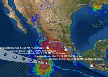Se prevé que Bonnie continúe como categoría 3 hasta hoy: Conagua
