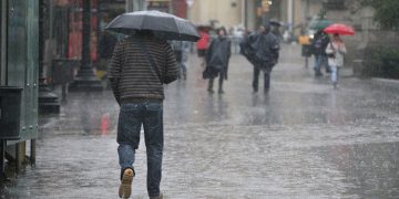 Este martes habrá ambiente caluroso y lluvias fuertes en la CDMX