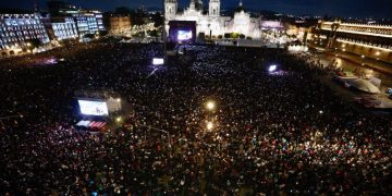 Diputados locales piden a Sheinbaum suspender eventos masivos por aumento de casos de COVID