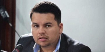 Nos quedamos esperando que el presidente anunciara acciones claras hacia la comunidad mexicana: Torres