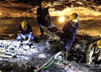 Demandan ingenieros mineros certidumbre y confianza para que el sector siga siendo motor de desarrollo, empleo y prosperidad en el país