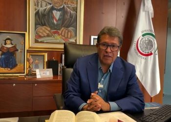 Anuncia Monreal punto de acuerdo y cabildeo con coordinadores del Senado para cierre de filas en defensa energética de AMLO