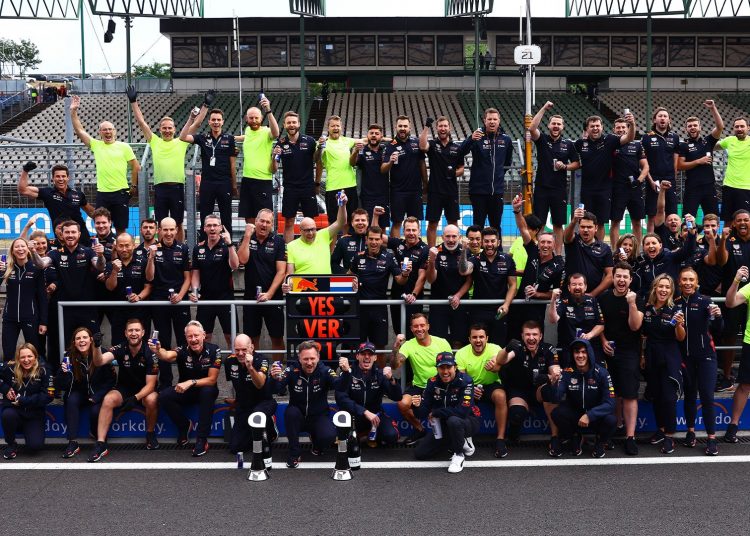 Foto: Twitter @redbullracing