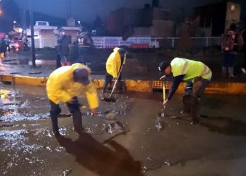 Fuertes lluvias provocan desbordamiento del Río Santiago en Xochimilco