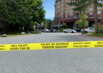 Tiroteo en hotel de Canadá deja dos muertos