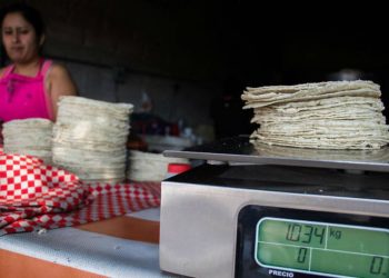 Está muy difícil el control de precio de la tortilla a nivel nacional: López
