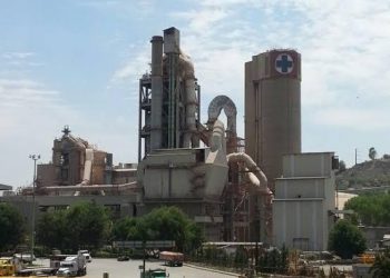 CFE obligada a reconectar luz eléctrica de la planta de Tula de la Cruz Azul