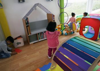 Conoce la Bebeteca, que lleva colores a los niños que viven en una cárcel de México