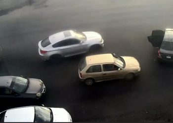 En Jalisco se registra  quema de vehículos y bloqueos