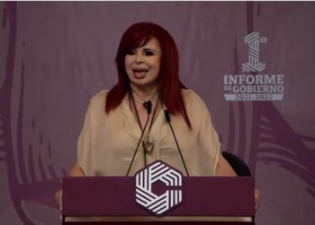 Layda Sansores baila al ritmo del rugido del jaguar en su primer informe