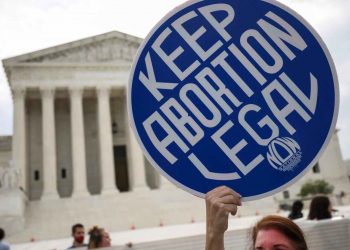Kansas, primer estado de Estados Unidos que ratifica el derecho al aborto