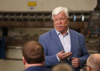 Ucrania investiga muerte del empresario agrícola Vadaturskyi en ataque ruso