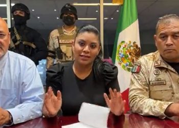 Pide alcaldesa de Tijuana no meterse con familias trabajadoras tras quema de vehículos