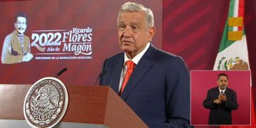 Esto dijo López Obrador sobre los consultorios de farmacias