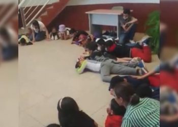 Niños aprenden a protegerse de balaceras en Zacatecas