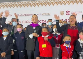 Sheinbaum desea feliz regreso a clases a 1 millón 200 mil estudiantes en la CDMX