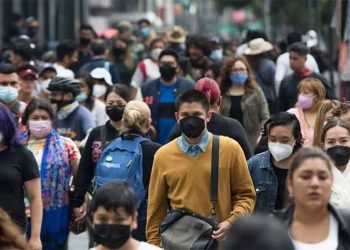Entre 2% y 3% de los mexicanos requieren protección adicional contra COVID-19