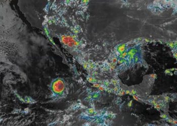 Depresión tropical se forma en el Pacífico y provoca lluvias fuertes