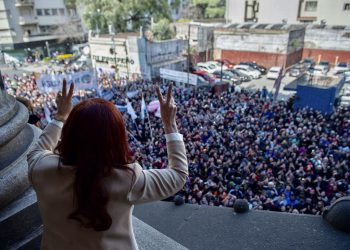 Piden a ex presidenta argentina que no incite a la violencia