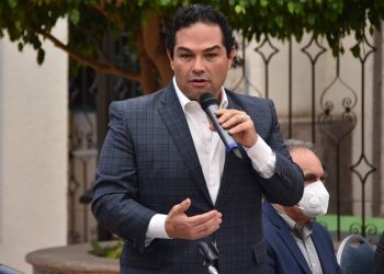 Desmiente Enrique Vargas haber comprado casa en zona residencial