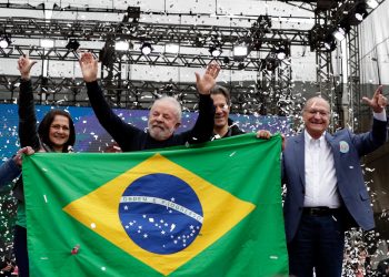 Lula se dice listo para volver al poder pese a que muchos lo creían muerto