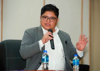 Hay una condición para ser dirigente de Morena es callarse las críticas: Ramírez