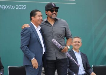 Valenzuela, Castilla, Higuera y Héctor García inauguran la Clínica IMSS de Béisbol 2022  
